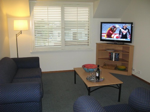 Barclay Motor Inn image 25