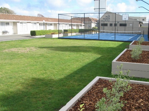 Barclay Motor Inn image 35